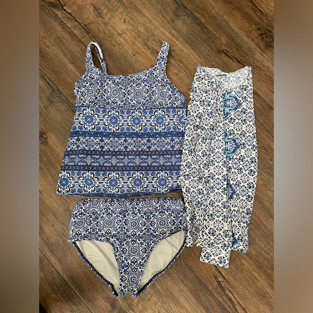 Lands End set Tankini Rash guard M